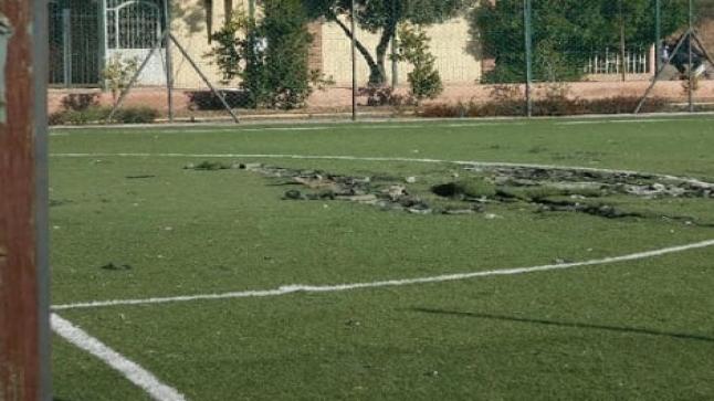 تدهور ملعب القرب بغابة العرعار يحرم الشباب من متنفسهم الرياضي ويثير استياء الساكنة