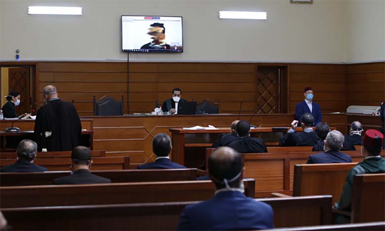 مراكش محاكمة متهمين بالسرقة والتزوير وتصدير المخدرات