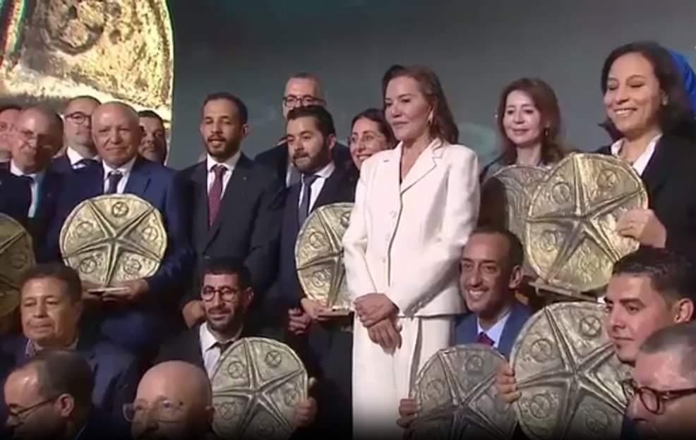 تتويج طارق العثماني في حفل تسليم جوائز لالة حسناء للساحل المستدام 2022