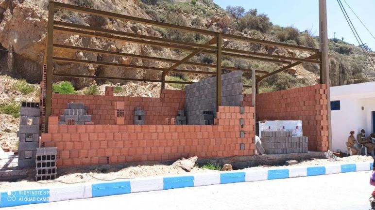 بأسفي للتنمية عنوان : نزيف مقاهي ومقالع الملك العمومي البحري …