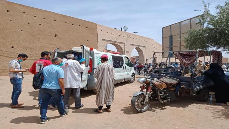 مراكش: حقوقيون يحملون مسؤولية وفاة تلميذ نقل إلى المستشفى على متن “تريبورتور” للإدارة