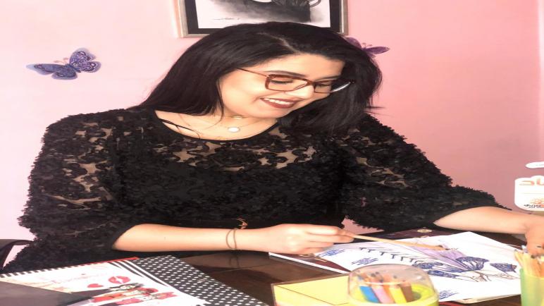 يسرى السنيتي أجمل مصممة بالمغرب تخطط للعودة بأحدث التصاميم بعد الحجر الصحي