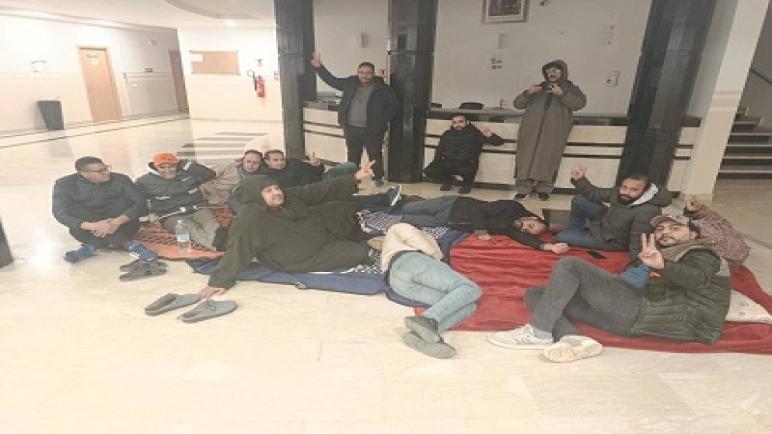 اعتصام ليلي لمناضلي الجامعة الوطنية لقطاع الفوسفاط احتجاجا على التضييق على الحريات النقابية