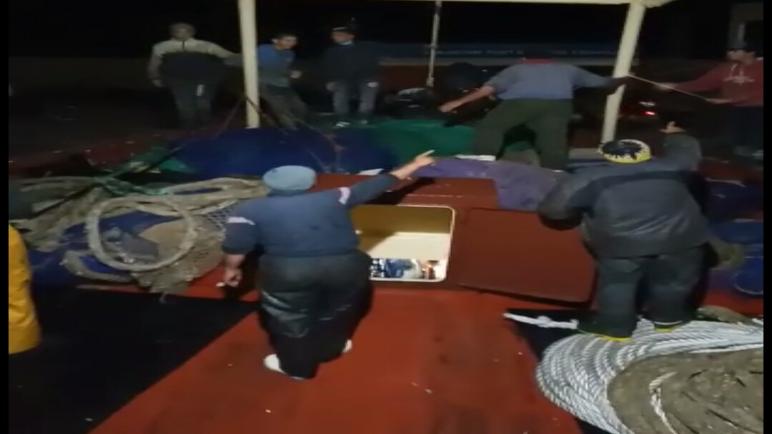 فئة ” الهبارة ” بميناء الصويرة تقض مضجع البحارة بزمن الكورونة و تشكل قنبلة موقوتة بالنسبة لأمن المدينة الصحي