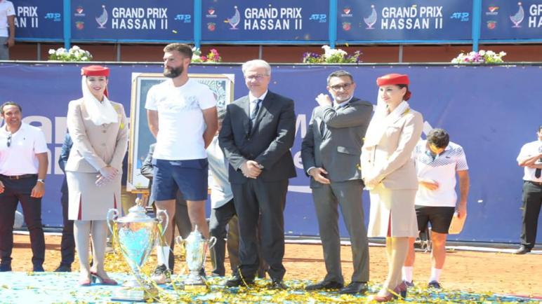 والي مراكش يتوج الفرنسي benoît paire بالكأس 35 لجائزة الحسن 2 للتنس.