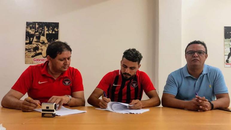 هده هي صفقة اللاعب المورابيط لفريق المحمدية
