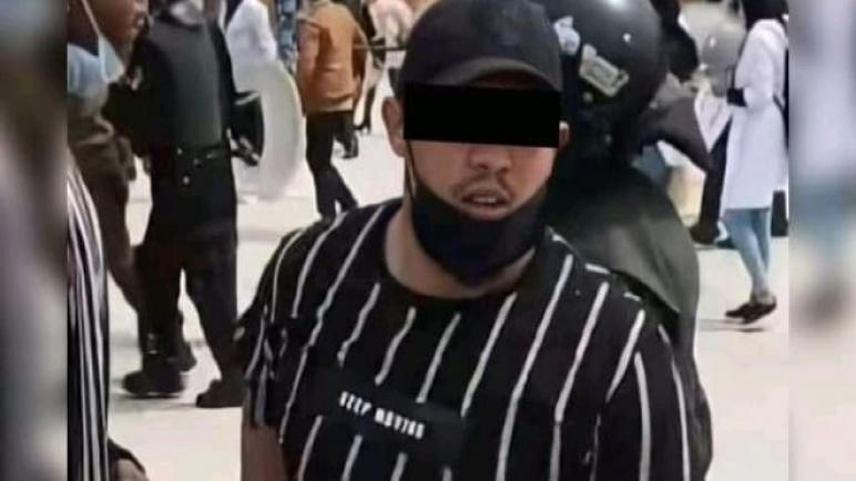 توقيف الشخص المشتبه فيه الذي ظهر في مقاطع فيديو وهو يعنف الأساتذة المحتجين بالرباط
