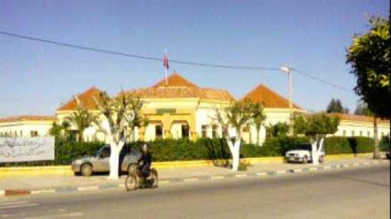 السوق الأسبوعي لجماعة جمعة اسحيم يحتضر في غياب تام للمراقبة،