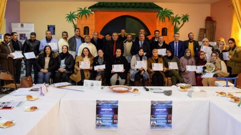 الثانوية الإعدادية عثمان بن عفان بضواحي مراكش تقارب موضوع مدرسة الجودة والإنصاف