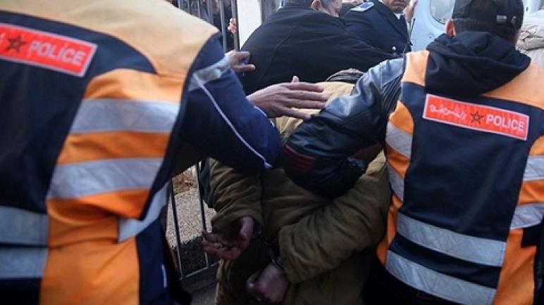 إلقاء القبض على زوجين متورطين في تزوير وترويج أوراق مالية